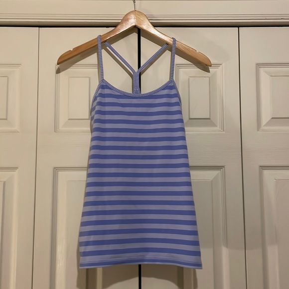 Lululemon Power Y Tank Blue Stripe Size 6 - Picture 2 of 7
